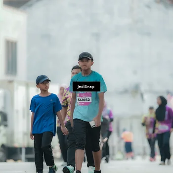 Runner Photo 5911590