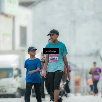 Runner Photo 5911594