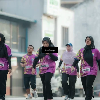 Runner Photo 5911602