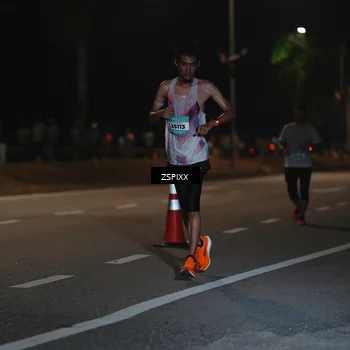 Runner Photo 5911612