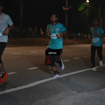 Runner Photo 5911623