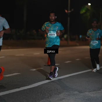 Runner Photo 5911625