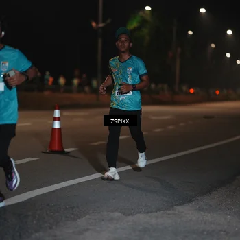 Runner Photo 5911636
