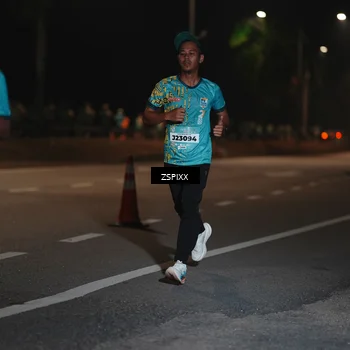 Runner Photo 5911639