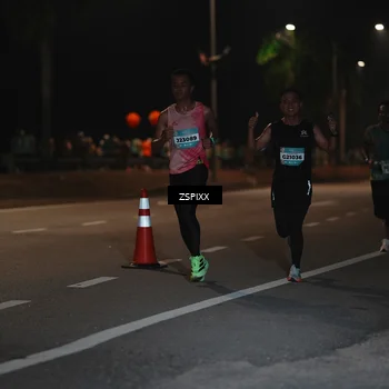 Runner Photo 5911669