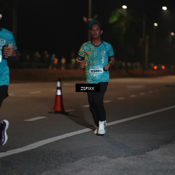 Runner Photo 5911670