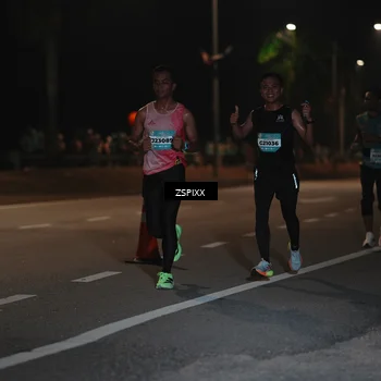Runner Photo 5911676