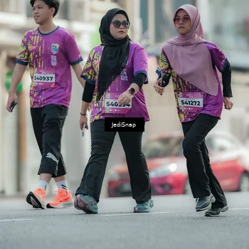 Runner Photo 5911680
