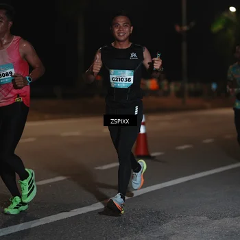 Runner Photo 5911698