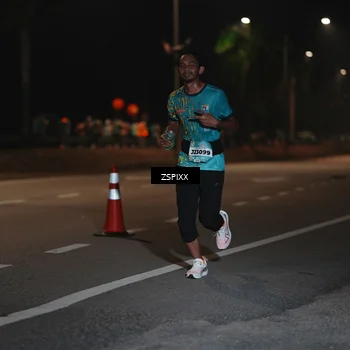 Runner Photo 5911712