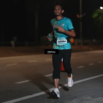 Runner Photo 5911735