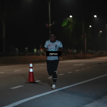 Runner Photo 5911750