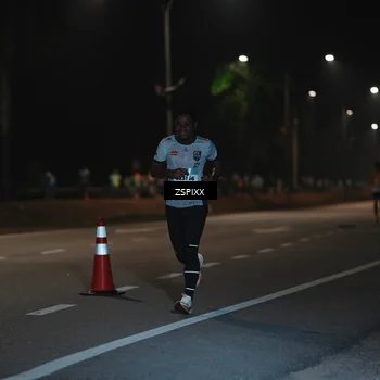 Runner Photo 5911770