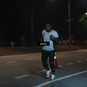 Runner Photo 5911778