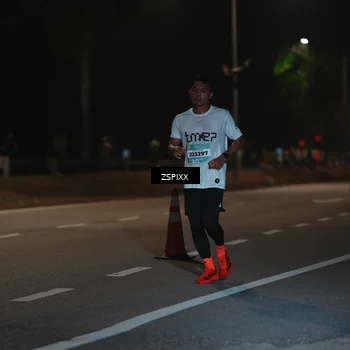 Runner Photo 5911831