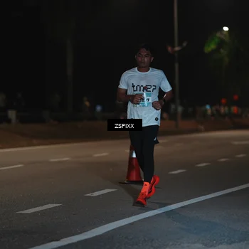 Runner Photo 5911835