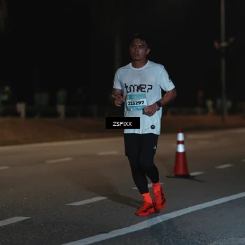 Runner Photo 5911846