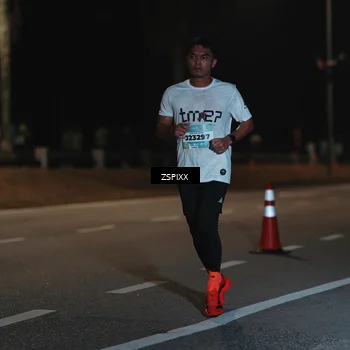 Runner Photo 5911851