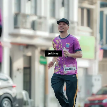 Runner Photo 5911885