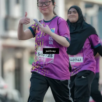 Runner Photo 5911888