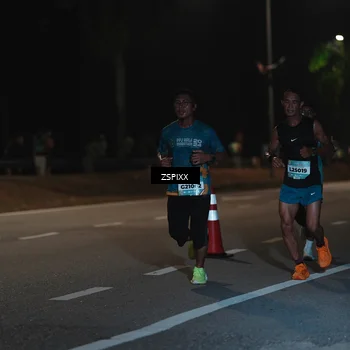 Runner Photo 5911902