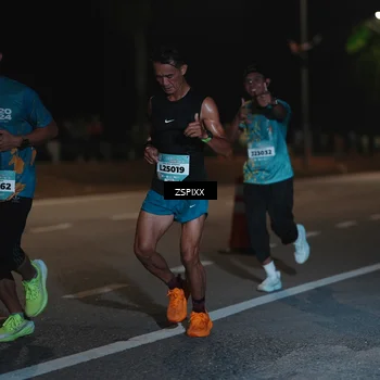 Runner Photo 5911920