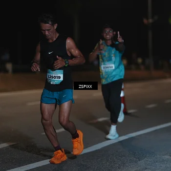 Runner Photo 5911921