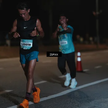 Runner Photo 5911924