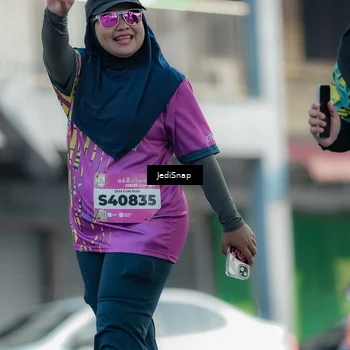 Runner Photo 5911937
