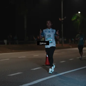Runner Photo 5911972