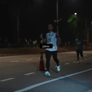 Runner Photo 5911973