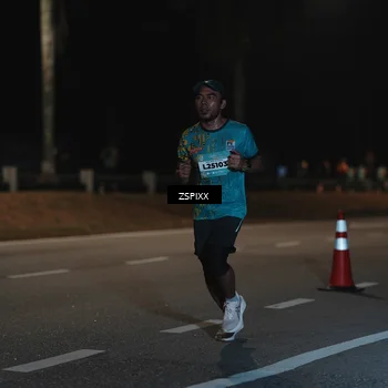 Runner Photo 5912034