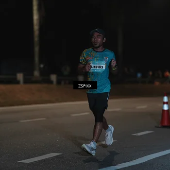Runner Photo 5912038