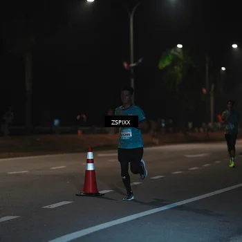 Runner Photo 5912064