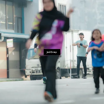 Runner Photo 5912084