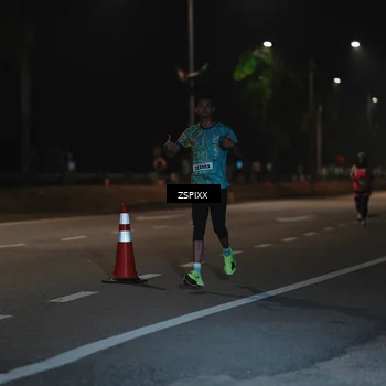Runner Photo 5912089