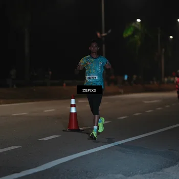 Runner Photo 5912101