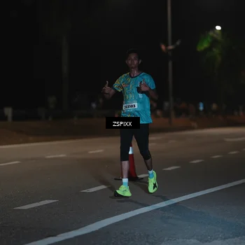 Runner Photo 5912107
