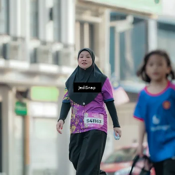 Runner Photo 5912113