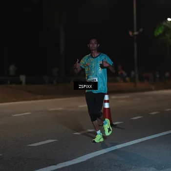 Runner Photo 5912114