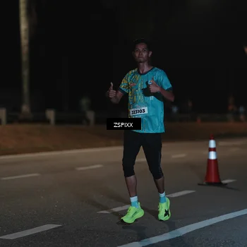 Runner Photo 5912125