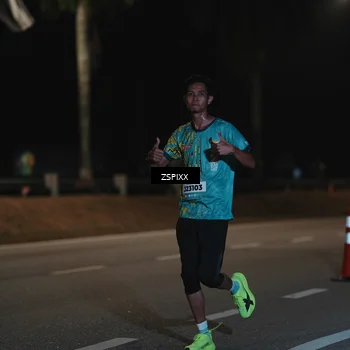 Runner Photo 5912130