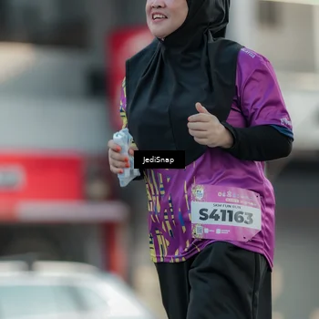 Runner Photo 5912141