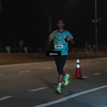 Runner Photo 5912155