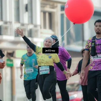 Runner Photo 5912159