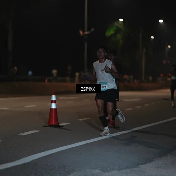 Runner Photo 5912168