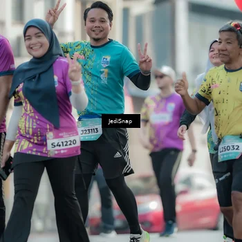 Runner Photo 5912176