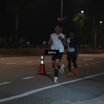 Runner Photo 5912181