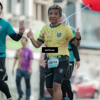 Runner Photo 5912184