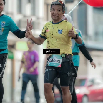 Runner Photo 5912185